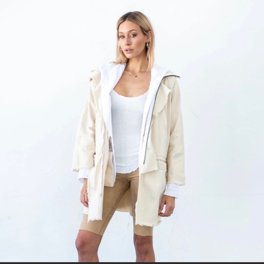 Tribe kelley ivory fray